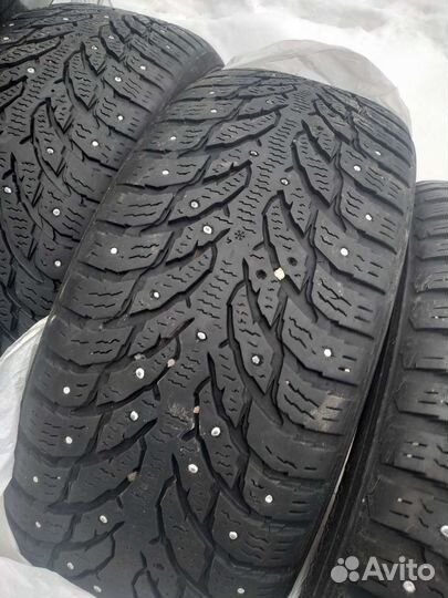 Nokian Tyres Hakkapeliitta 9 235/55 R19 111V
