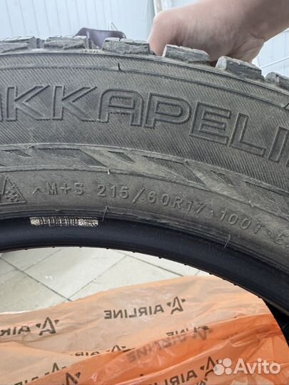 Nokian Tyres Hakkapeliitta 9 SUV 215/60 R17 100T