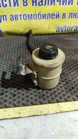 Бачок гур Renault Logan