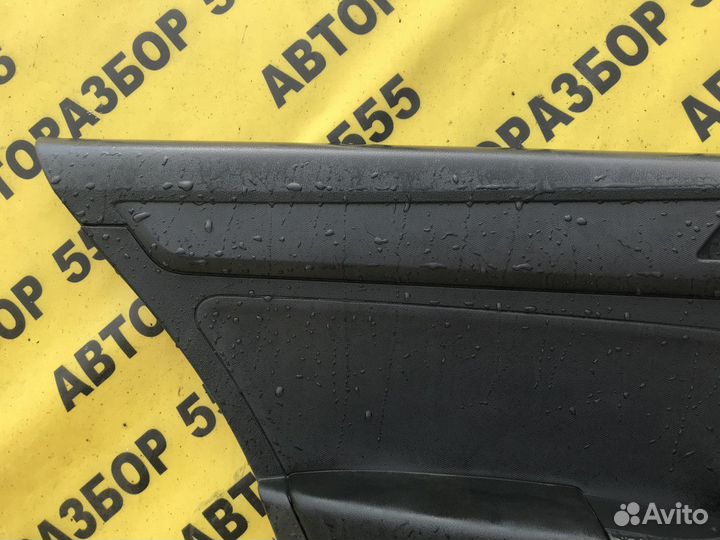 Обшивка двери задней левой Skoda Rapid