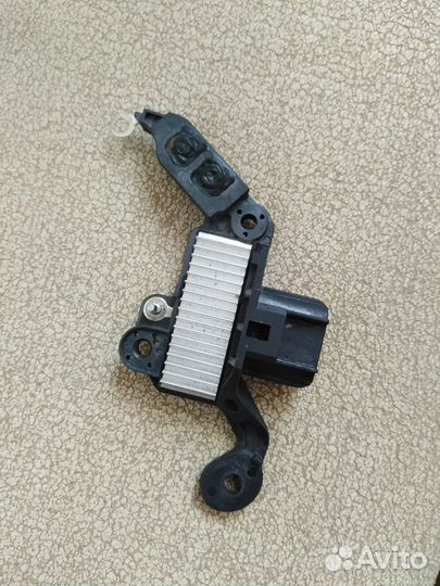 Реле генератора/ регулятор генератора ERA новое