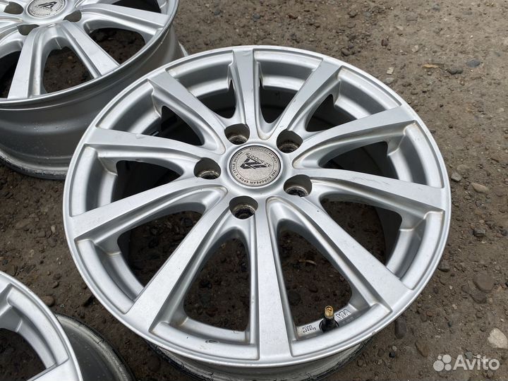 Диски литые R16 5x114,3 на Хендай Киа Тойота