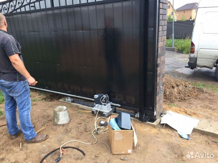 Заборы монолитные под ключ