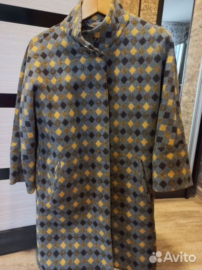 Пальто женское 42 44 бу