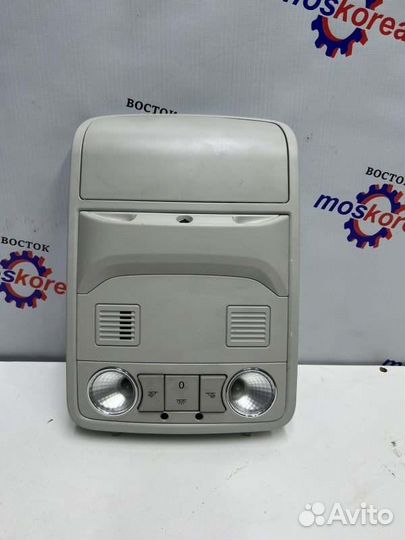 Плафон подсветки салона Skoda Yeti 1.2 cbzb 2010