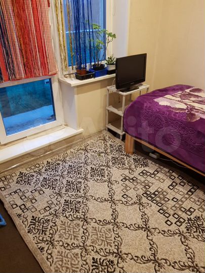 Комната 11 м² в 2-к., 5/5 эт.