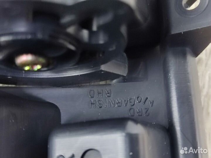 Дефлектор воздушный Lancer Cedia