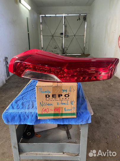 Фонарь задний Nissan X-Trail 31