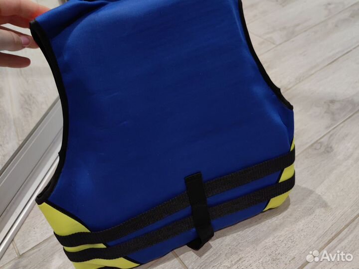 Спасательный жилет для детей