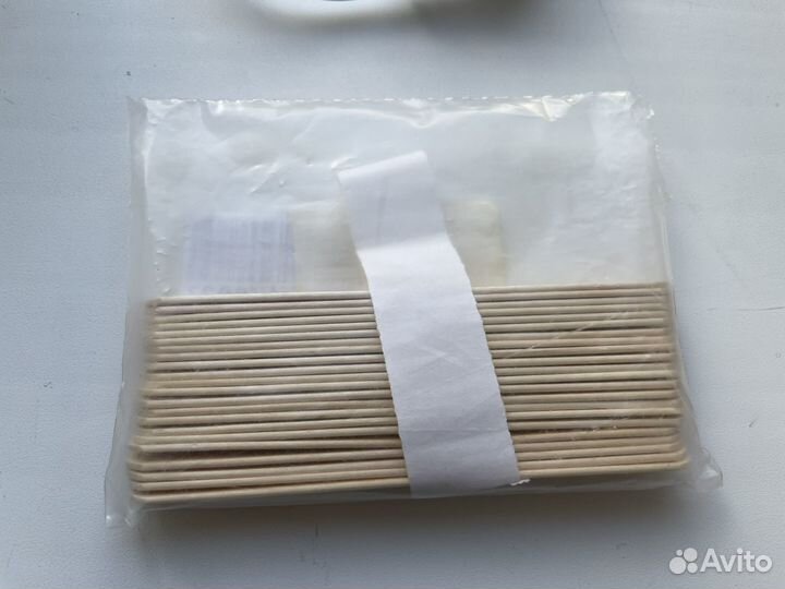 Воскоплав Pro Wax 100 и шпатели для эпиляции