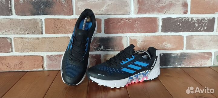 Adidas мужские кроссовки