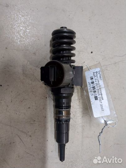 Форсунка топливная Audi A4 (B7)