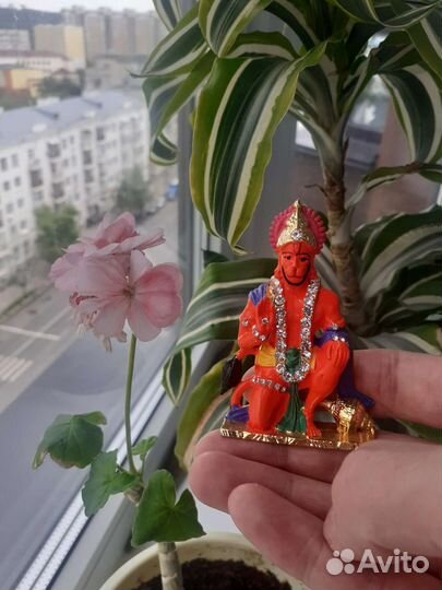 Фигурки статуэтки декор