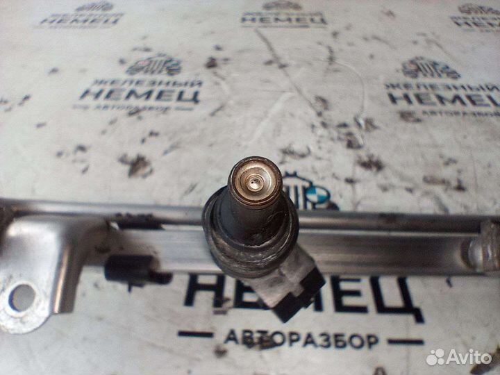 Топливная форсунка Volkswagen Golf 4