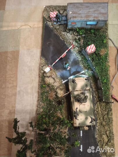 Диорама газ Тигр на кпп 1:35