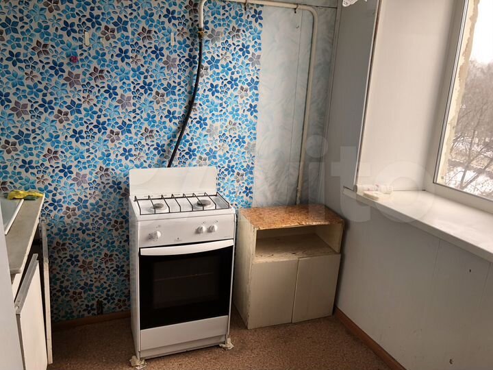 3-к. квартира, 43 м², 5/5 эт.