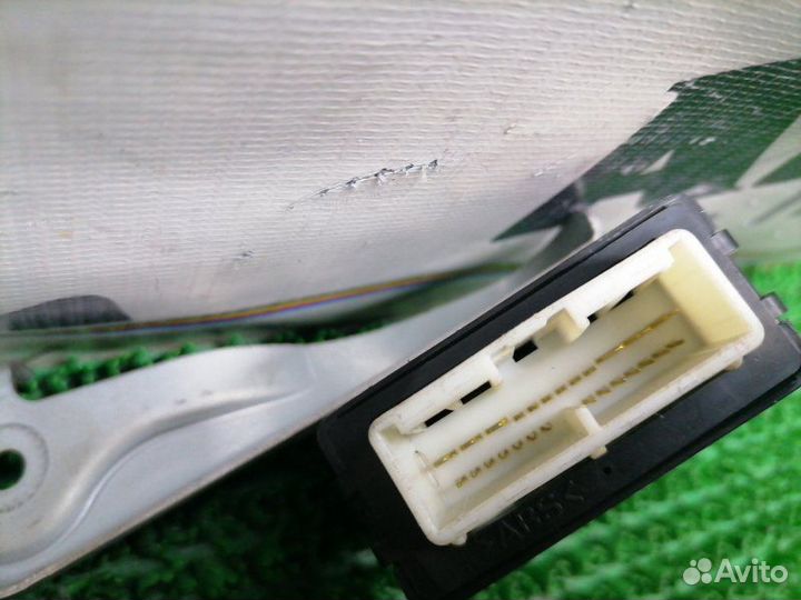 Блок управления стеклоочистителем Toyota Camry