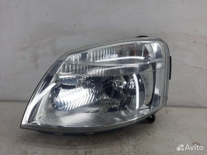 Фара передняя левая Citroen Berlingo минивэн 1.9