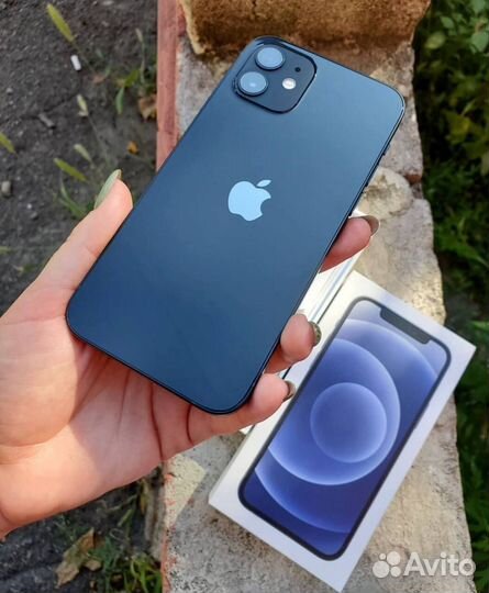 iPhone 12, 64 ГБ