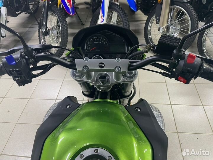 Мотоцикл 300сс Racer Fighter 20лс баланс.вал