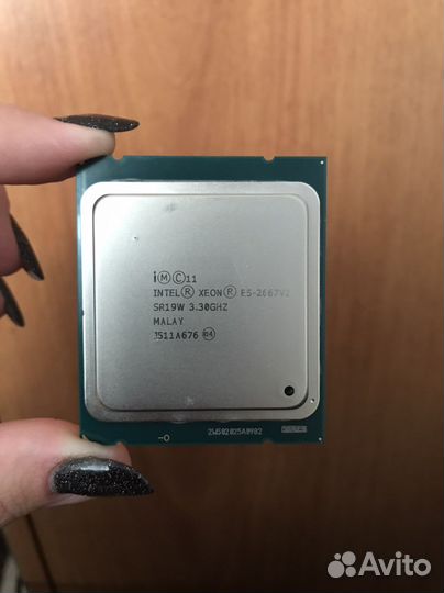 Процессор E5 2667V2 8 ядер 16 потоков