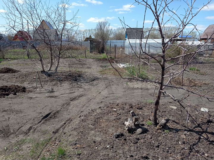 Дача 10 м² на участке 6 сот.