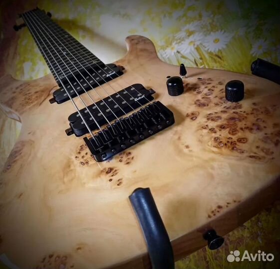 Электрогитара 8ми струнная