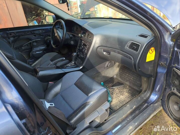 Разбор Volvo S60 b5254t AWD 2003