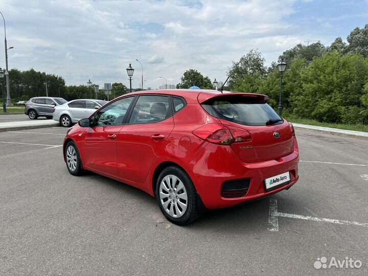 Kia Ceed 1.6 AT, 2015, 108 000 км