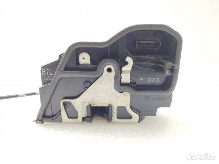 Замок двери левый Bmw 6-Series E63 3.0 N52 2007