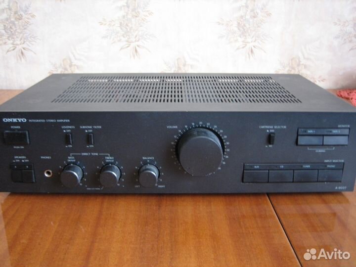 Усилитель Onkyo A-8037