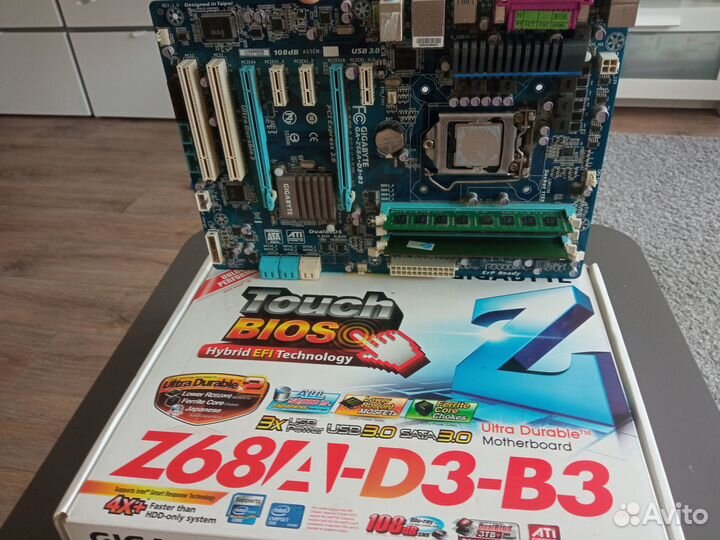 Gigabyte GA-Z68A-D3-B3 + i5-2310 + 12gbddr3