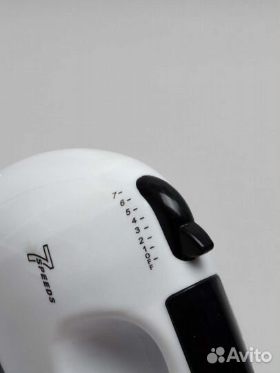 Миксер ручной Скарлетт - отличный подарок