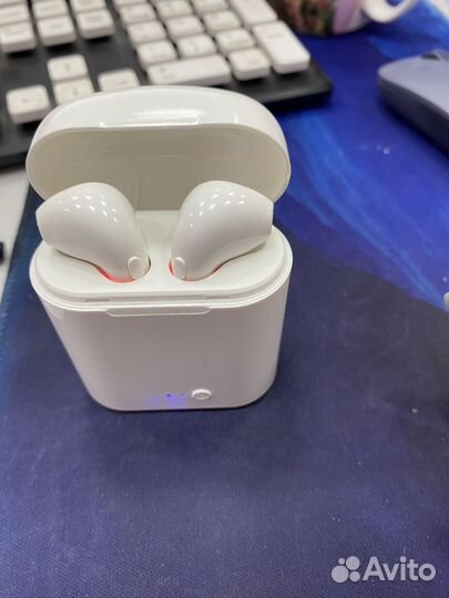 Беспроводные наушники i7S TWS с микрофоном, белые