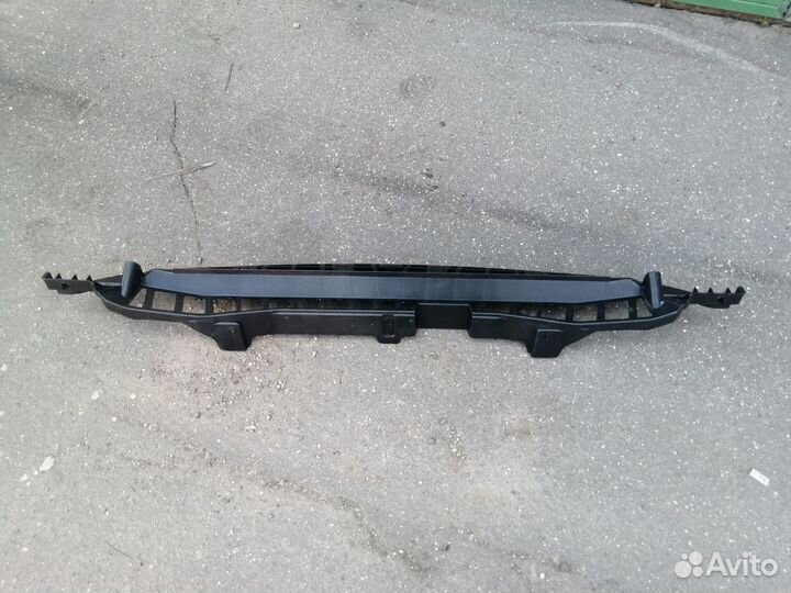 Кронштейн заднего бампера цент Range Rover Sport 2