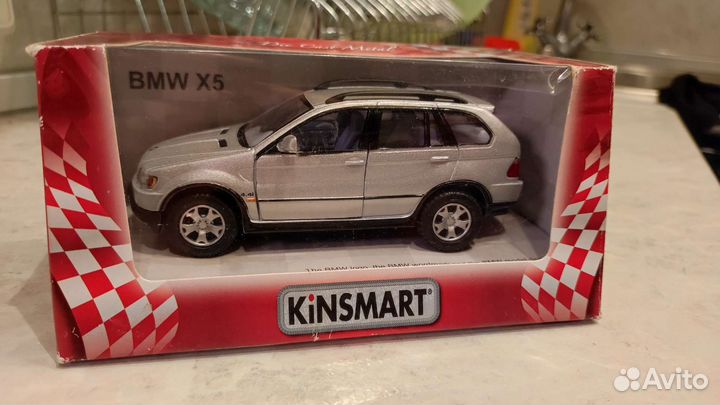 Масштабная модель BMW X5 (e53) 1/36