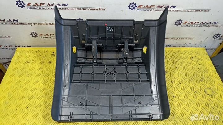 Крыло заднее, задняя часть(под фонарь) Man Tga Tgs