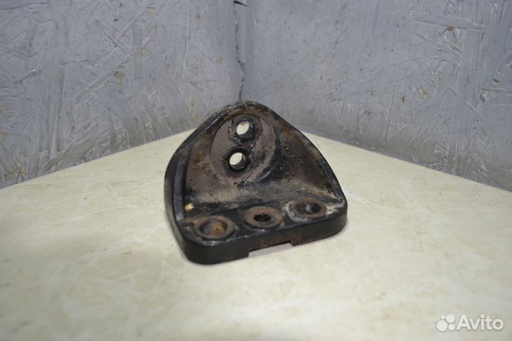 Кронштейн двигателя правый Chevrolet Авео Т250