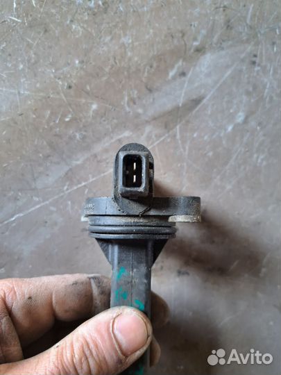 Клапан вентиляции картерных газов Volvo S80