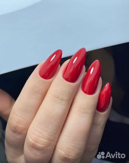 Маникюр педикюр