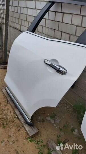 Задняя левая дверь Мазда Сх-7