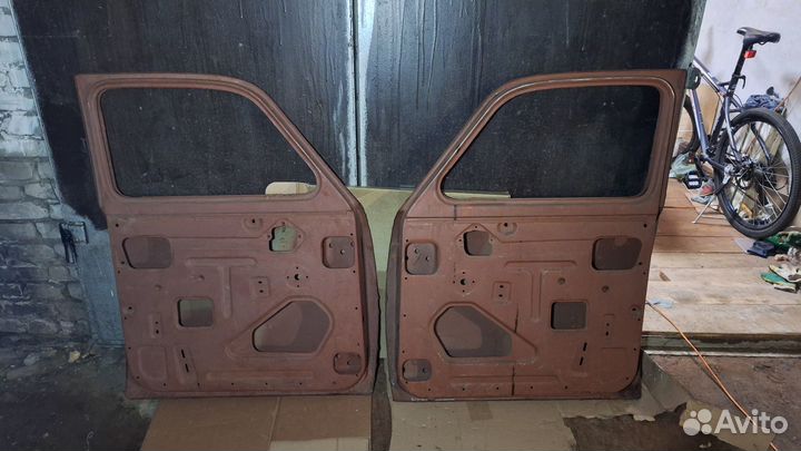 Двери передние на Москвич 407,403, 402