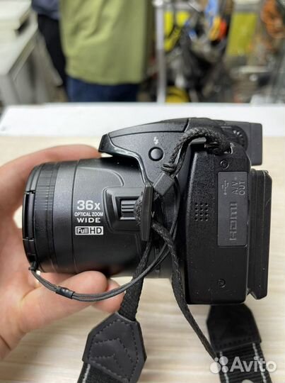 Nikon Coolpix P500 Компактный фотоаппарат