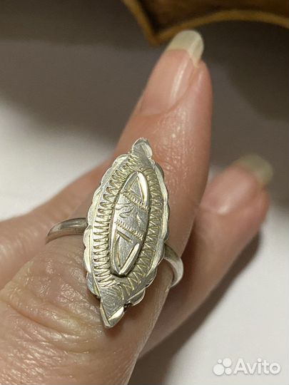 Серебряное кольцо 925 пробы