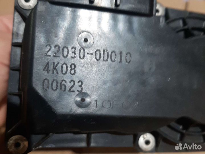 Заслонка дроссельная Тойота Авенсис 2 1.8i 1zzfe