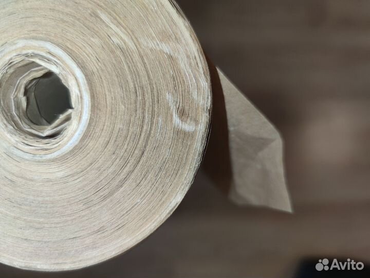 Рулон крафтовой бумаги