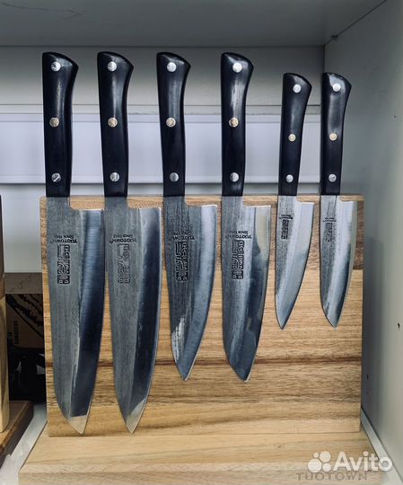 Набор кухонных ножей