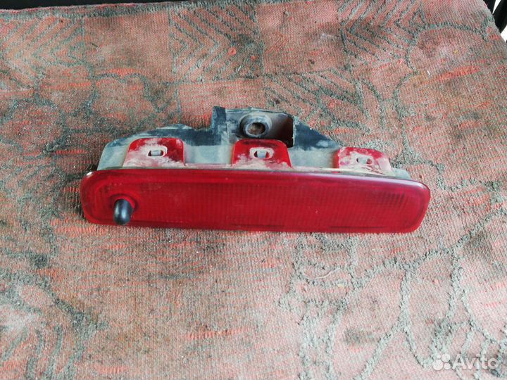Фонарь стоп сигнал Лада Ларгус