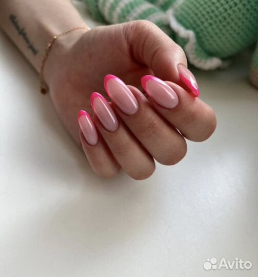 Маникюр педикюр
