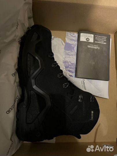 Ботинки Lowa z6n оригинал состояние новых